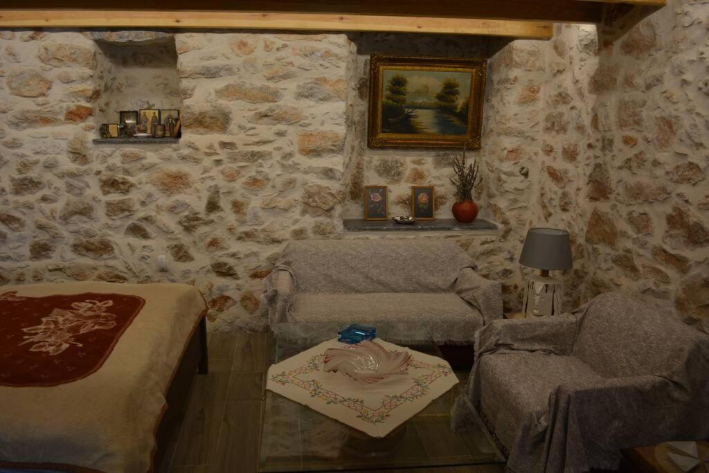 Traditional Chios House Holiday home Agios Georgios Sykousis