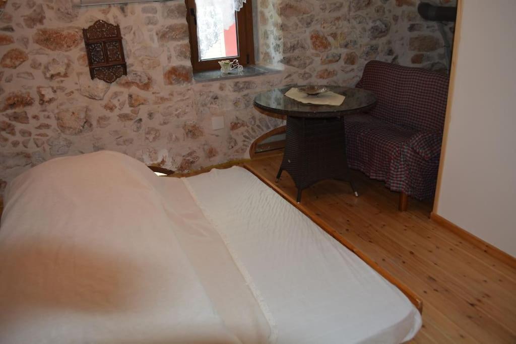 Traditional Chios House Agios Georgios Sykousis